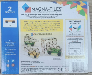 Magna-Tiles 磁力積木車的照片